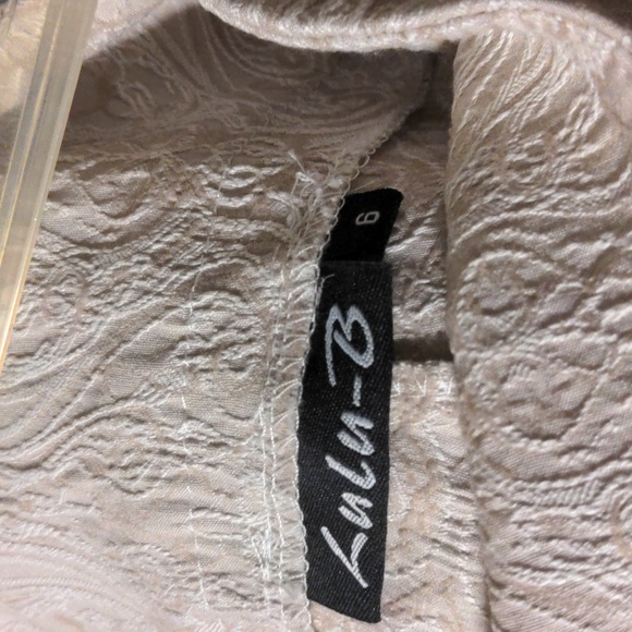 Lulu-B Women's Textured two-tone Stretch Pants - Picture 2 of 5